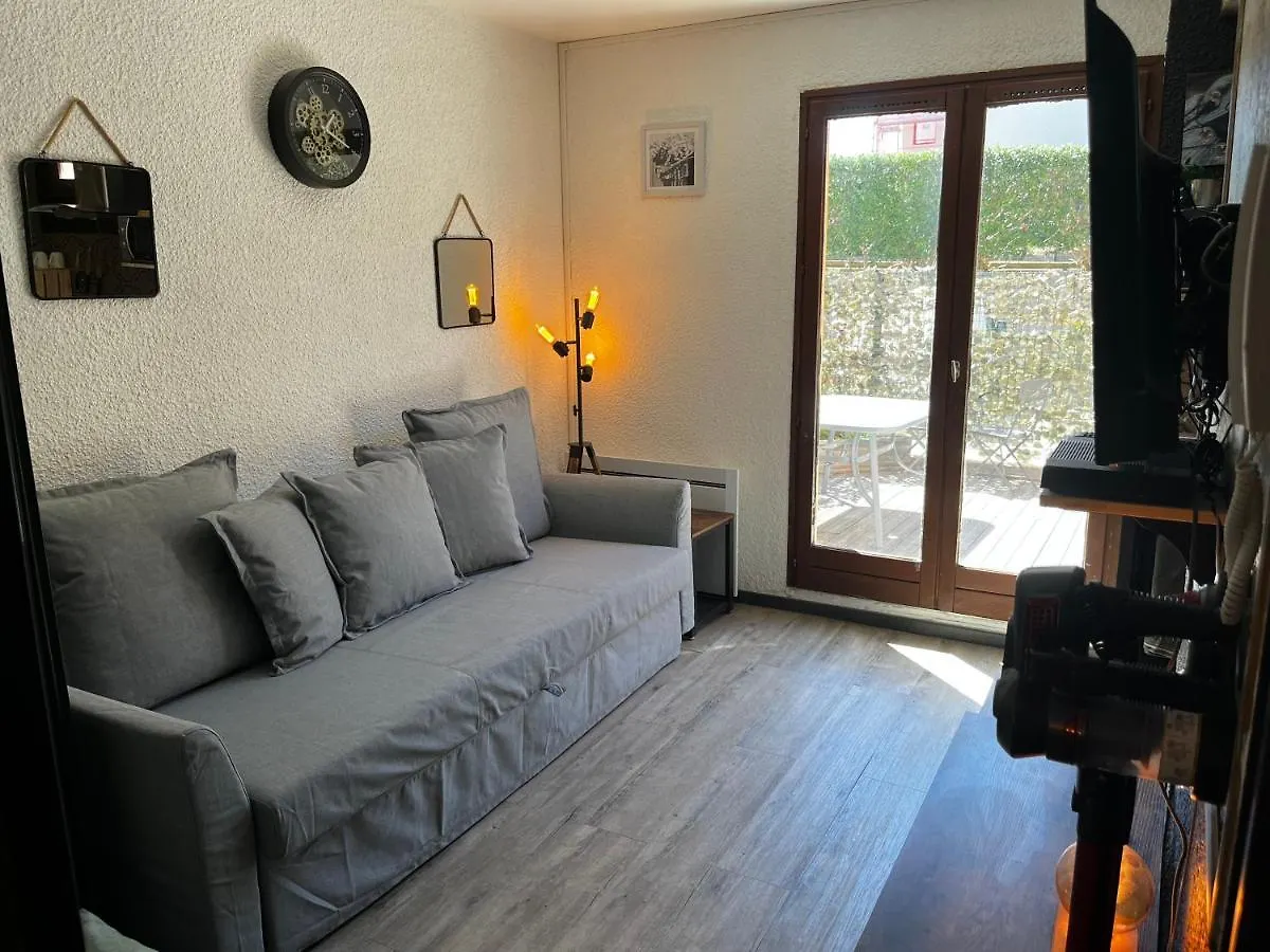 Joli Studio Ensolleille Cavalaire-sur-Mer Apartment