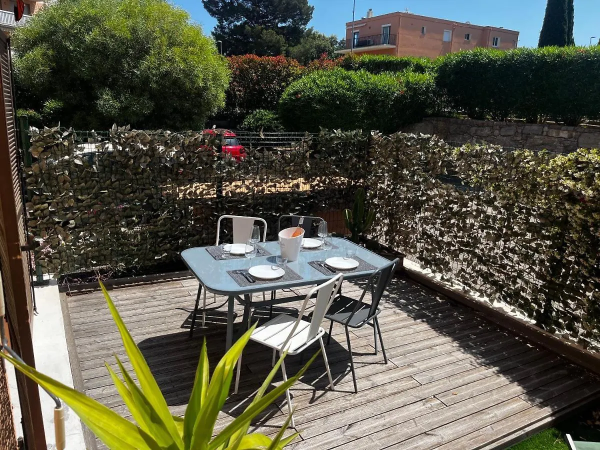 Apartment Joli Studio Ensolleille Cavalaire-sur-Mer